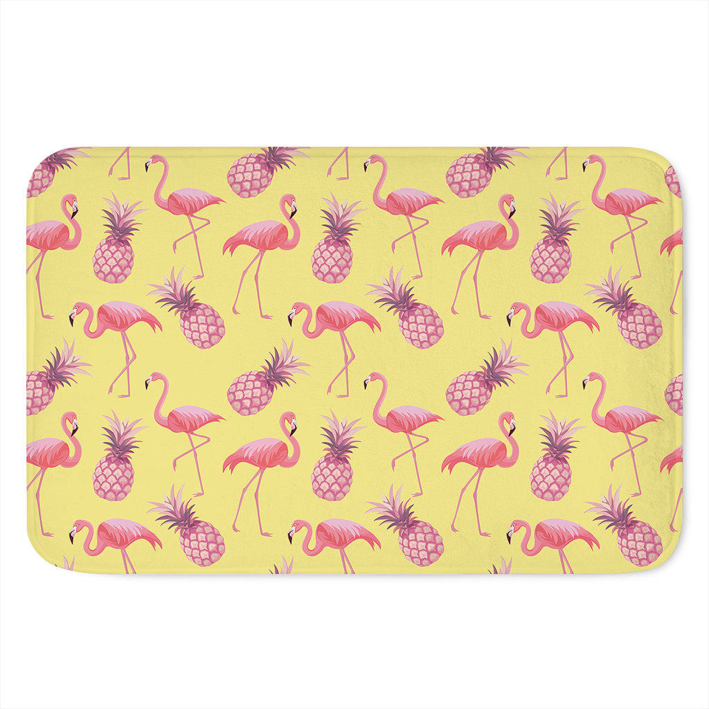 Pineapple And Flamingo Pattern Print Indoor Door Mat