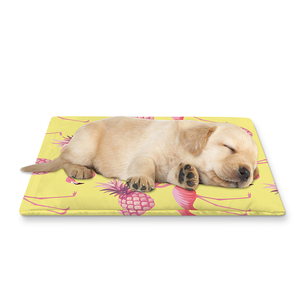 Pineapple And Flamingo Pattern Print Pet Cooling Mat Cover