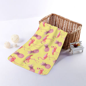 Pineapple And Flamingo Pattern Print Towel