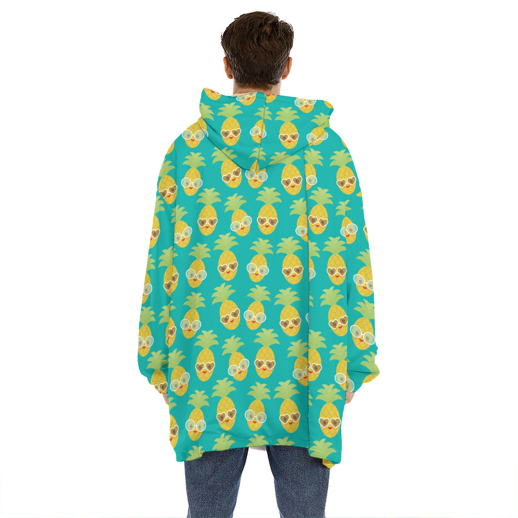 Pineapple Emoji Pattern Print Hoodie Blanket
