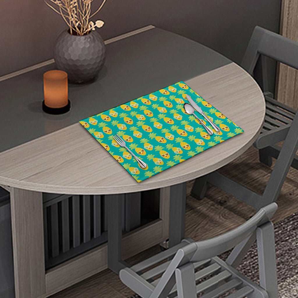 Pineapple Emoji Pattern Print Placemat