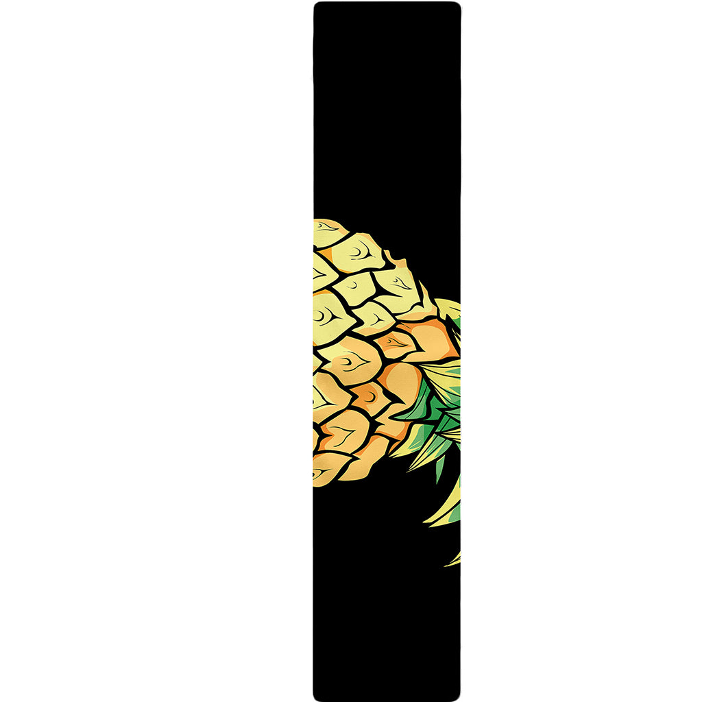 Pineapple Skull Print Table Runner