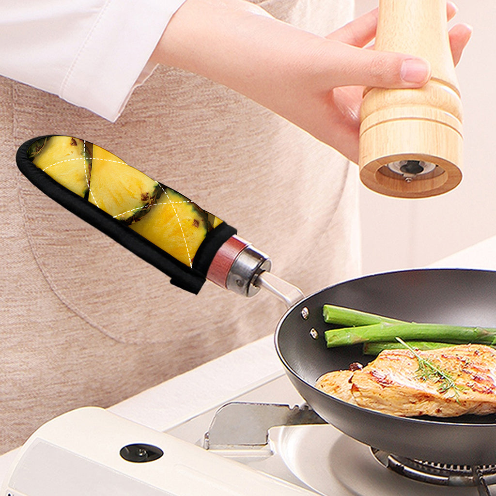 Pineapple Slices Print Skillet Handle Cover