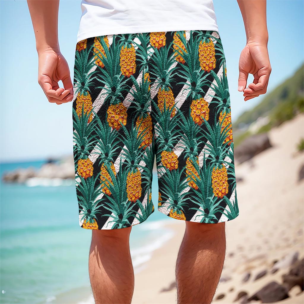 Pineapple Striped Pattern Print Men's Cargo Shorts