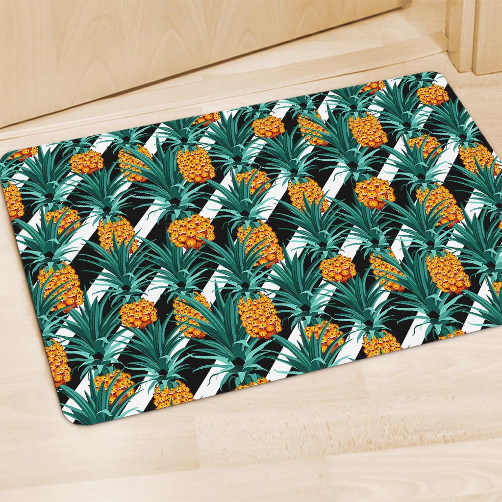 Pineapple Striped Pattern Print Polyester Doormat