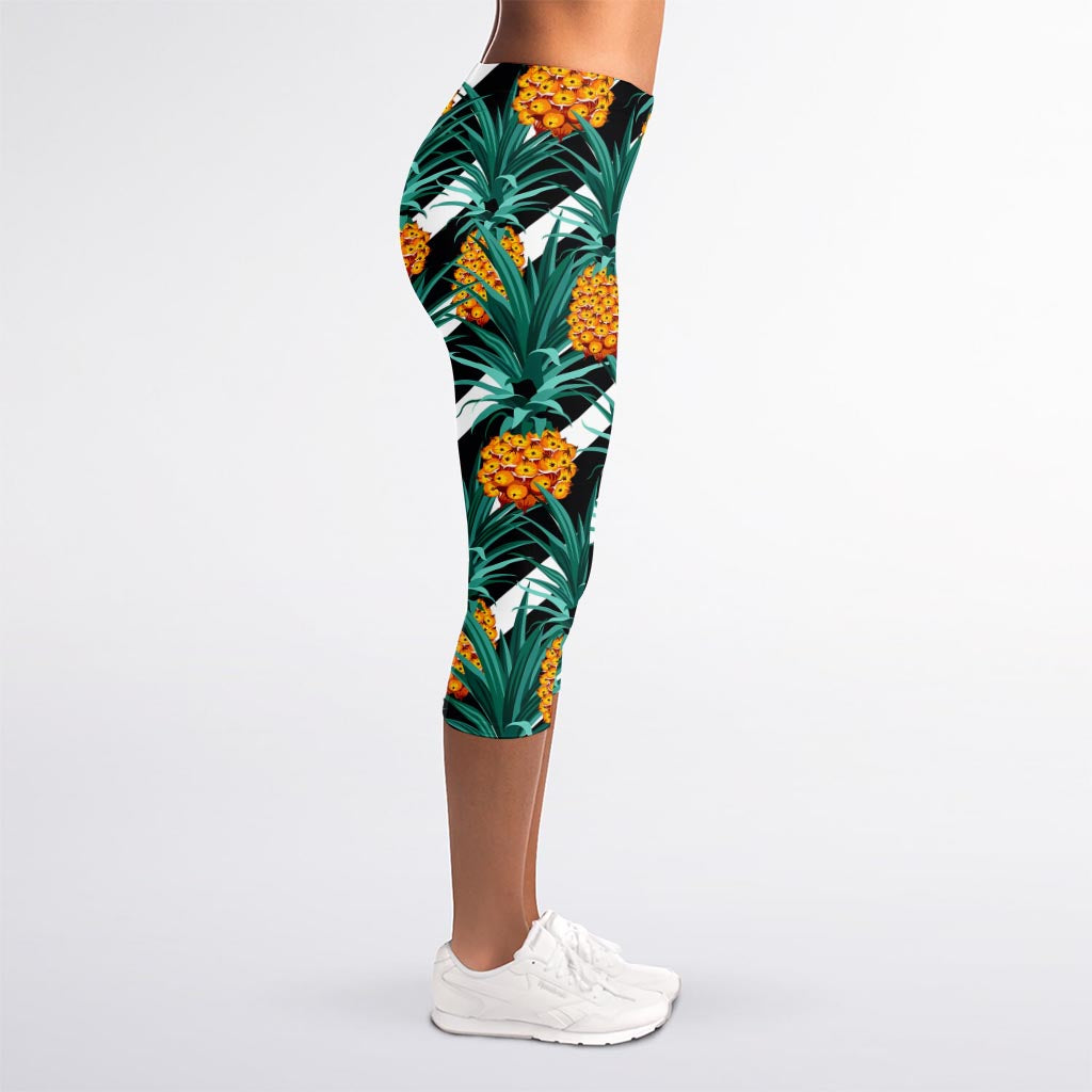 Pineapple Striped Pattern Print Women's Capri Leggings