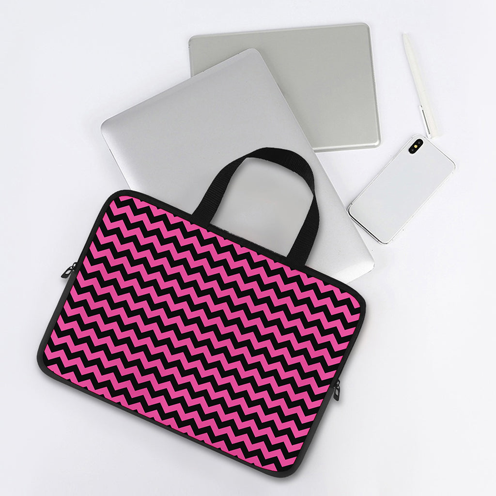 Pink And Black Chevron Pattern Print Laptop Sleeve With Handle