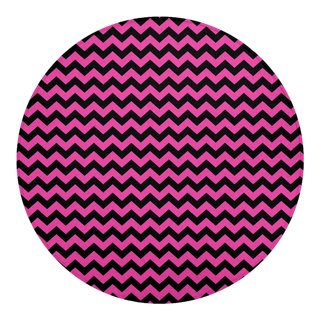 Pink And Black Chevron Pattern Print Round Blanket