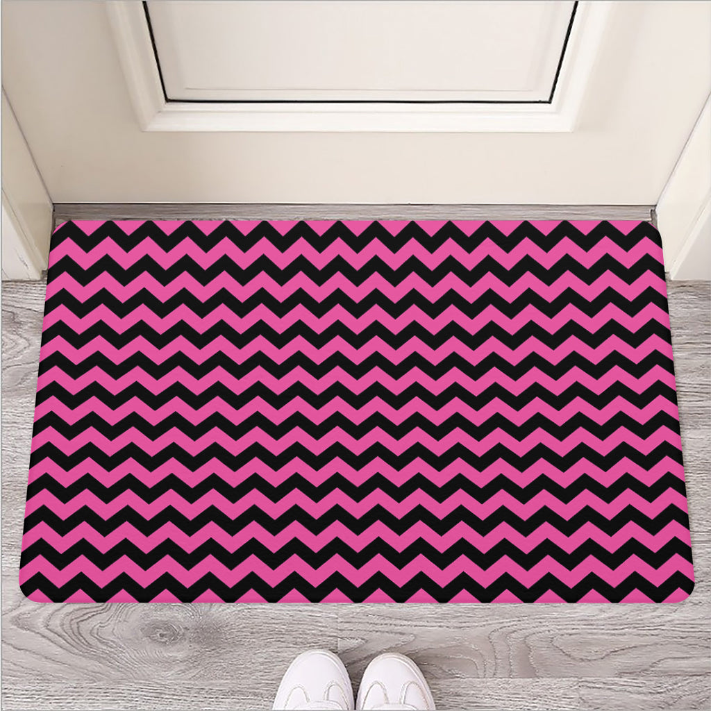 Pink And Black Chevron Pattern Print Rubber Doormat