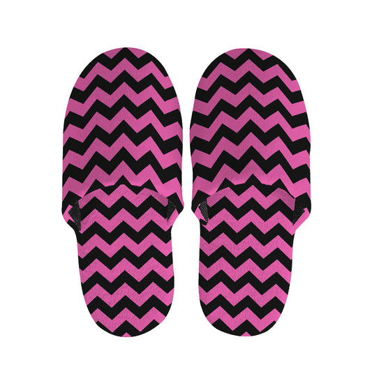 Pink And Black Chevron Pattern Print Slippers