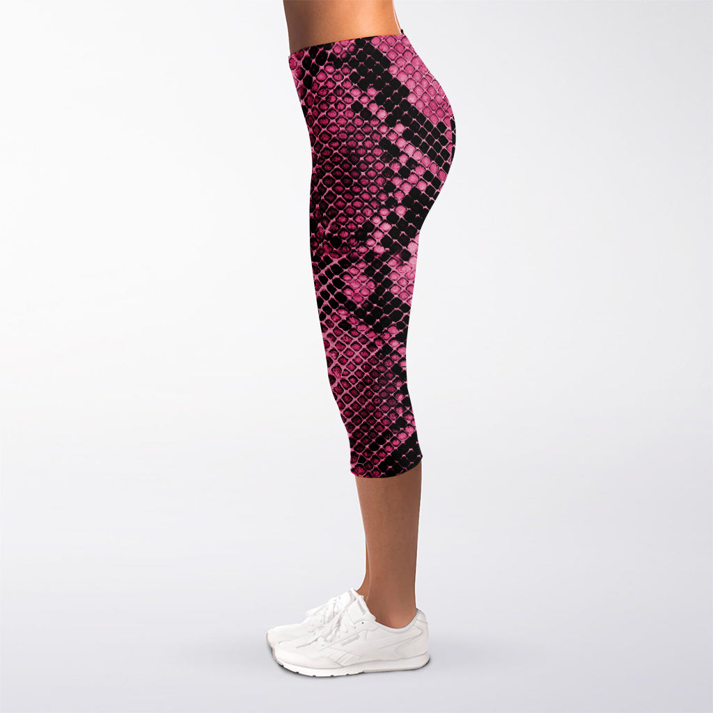 Pink And Black Snakeskin Print Women's Capri Leggings