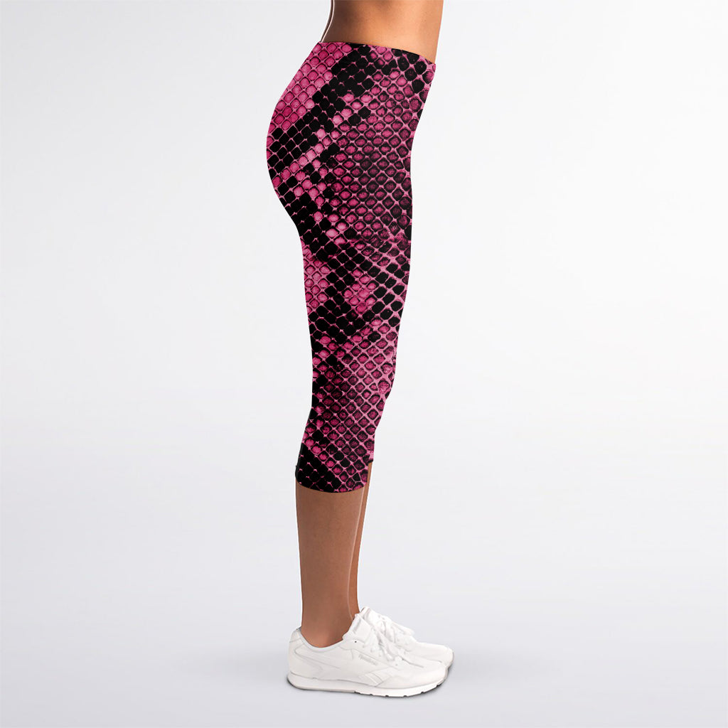 Pink And Black Snakeskin Print Women's Capri Leggings