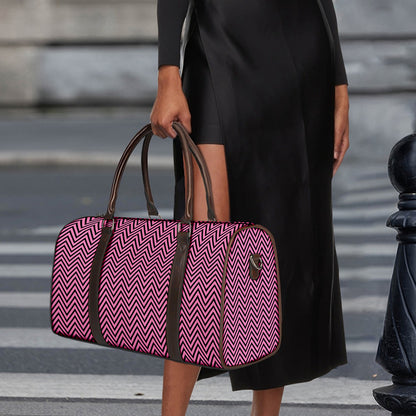 Pink And Black Zigzag Pattern Print Duffle Bag