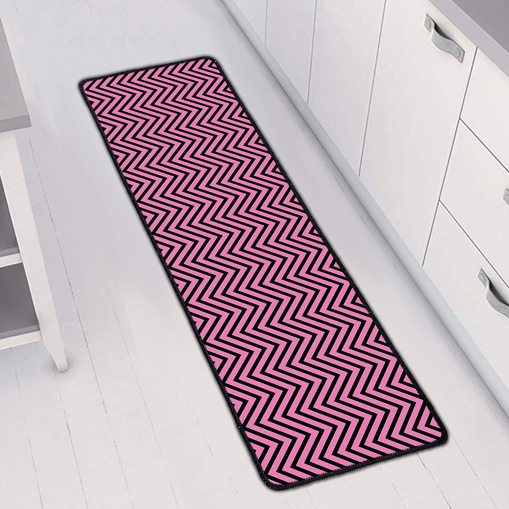 Pink And Black Zigzag Pattern Print Long Kitchen Mat