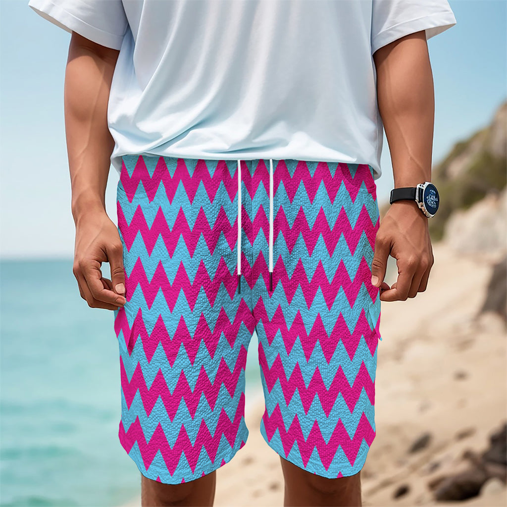 Pink And Blue Chevron Pattern Print Men's Cargo Shorts