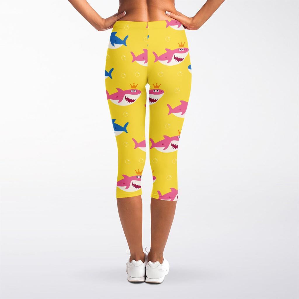 Pink And Blue Shark Pattern Print Women's Capri Leggings