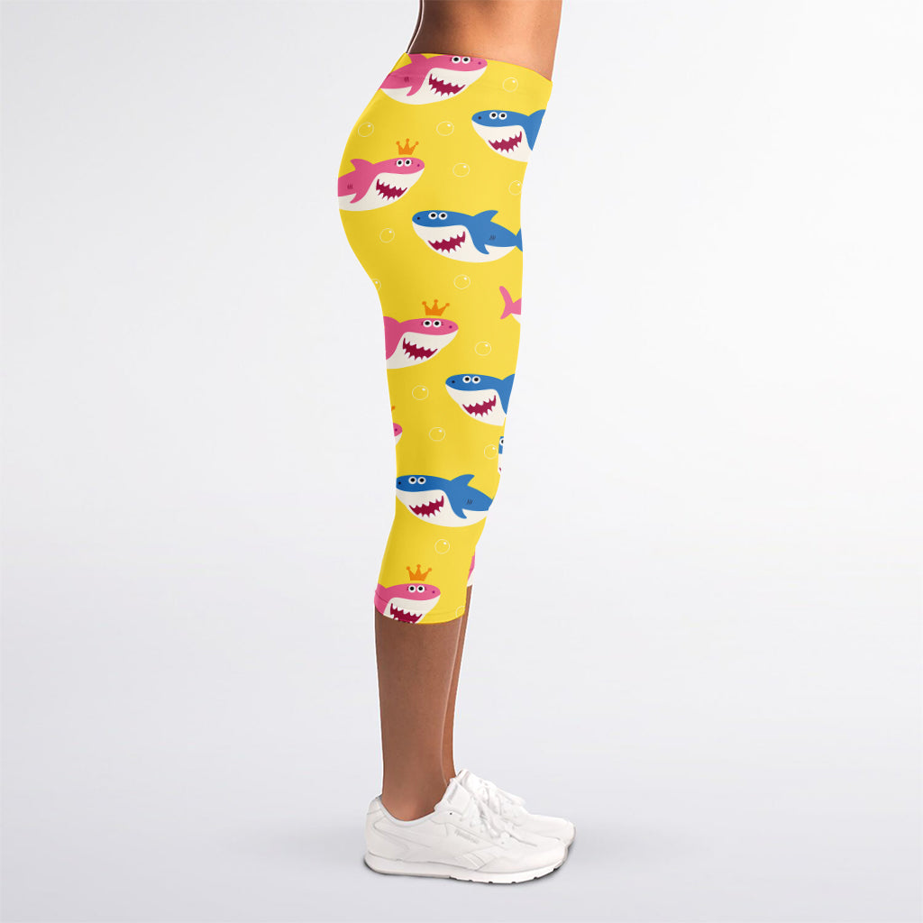 Pink And Blue Shark Pattern Print Women's Capri Leggings