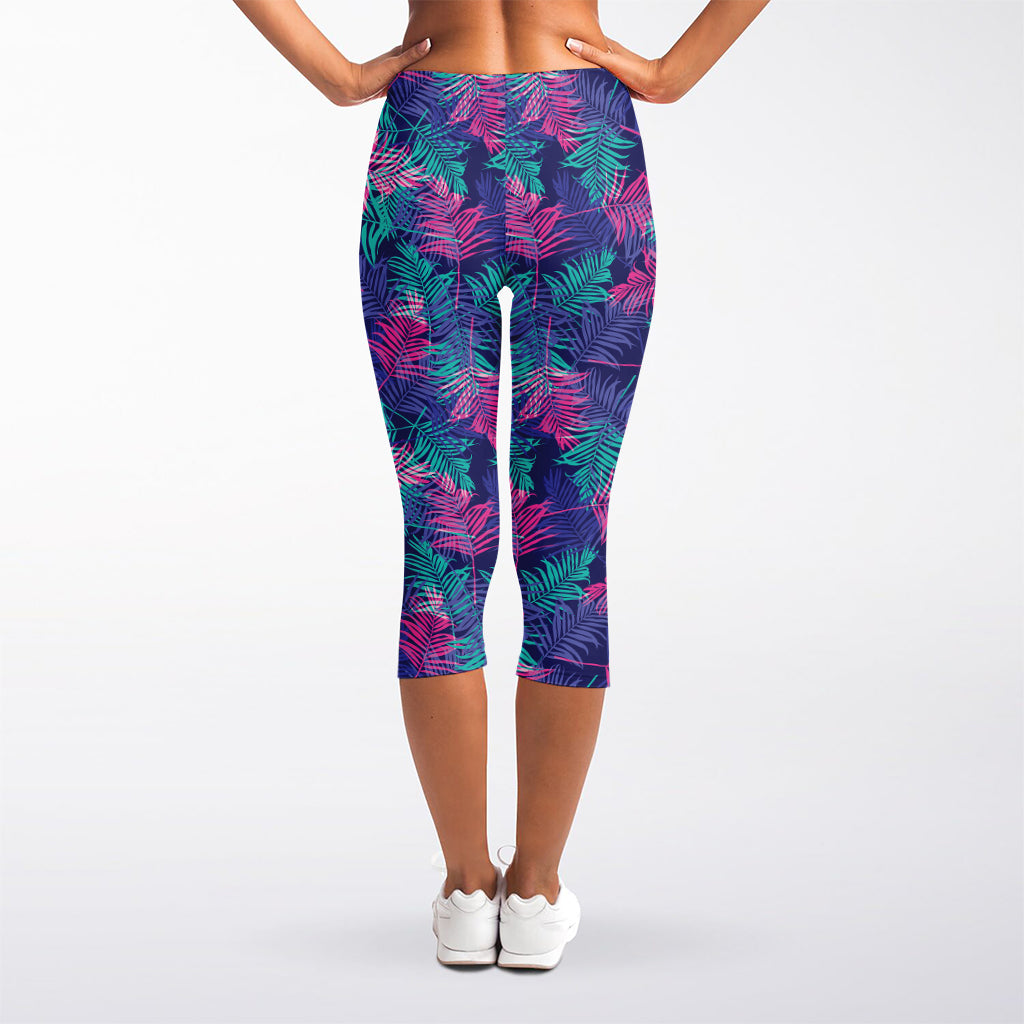 Pink And Blue Tropical Palm Leaf Print Women's Capri Leggings