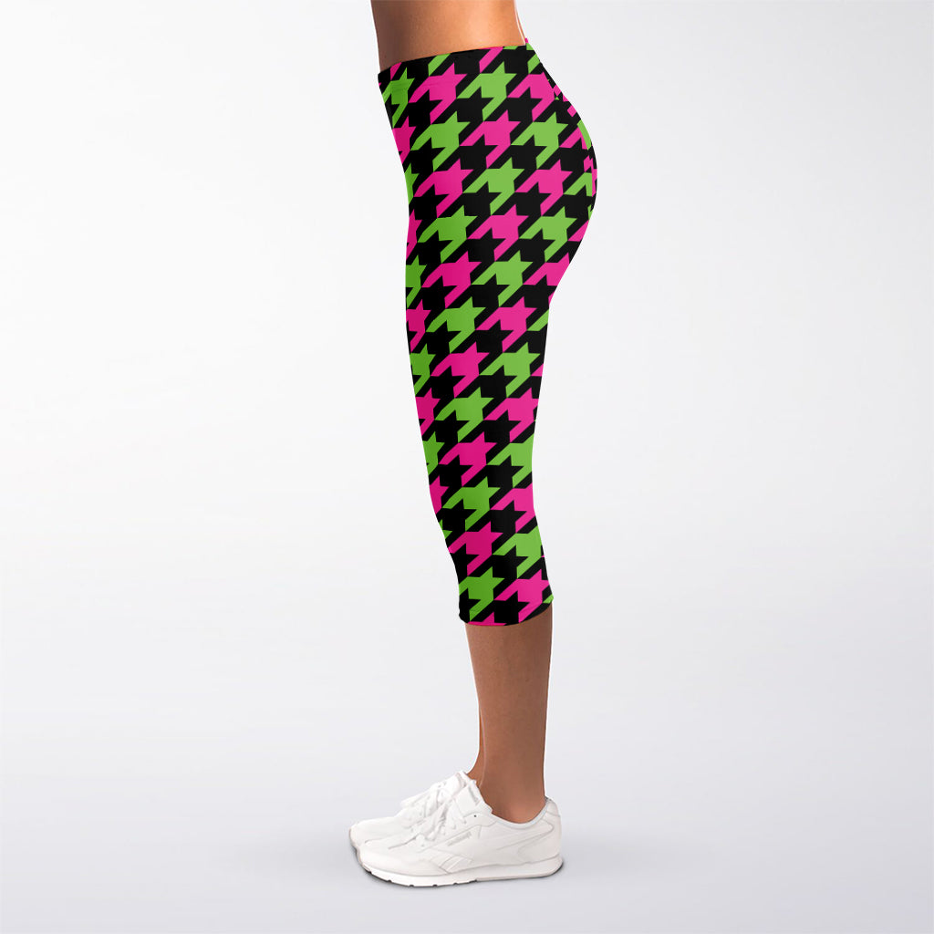 Pink And Green Houndstooth Pattern Print Women's Capri Leggings