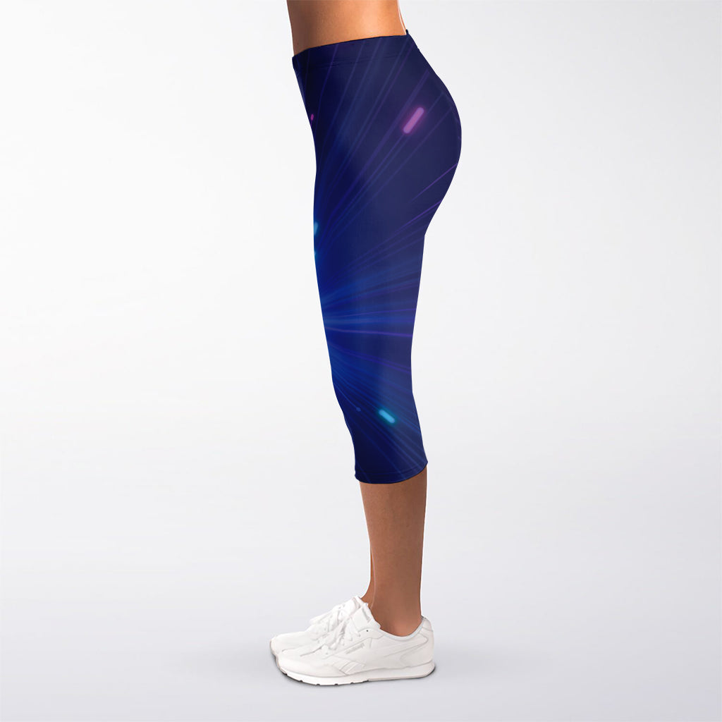 Pink And Teal Lights Speed Print Women's Capri Leggings