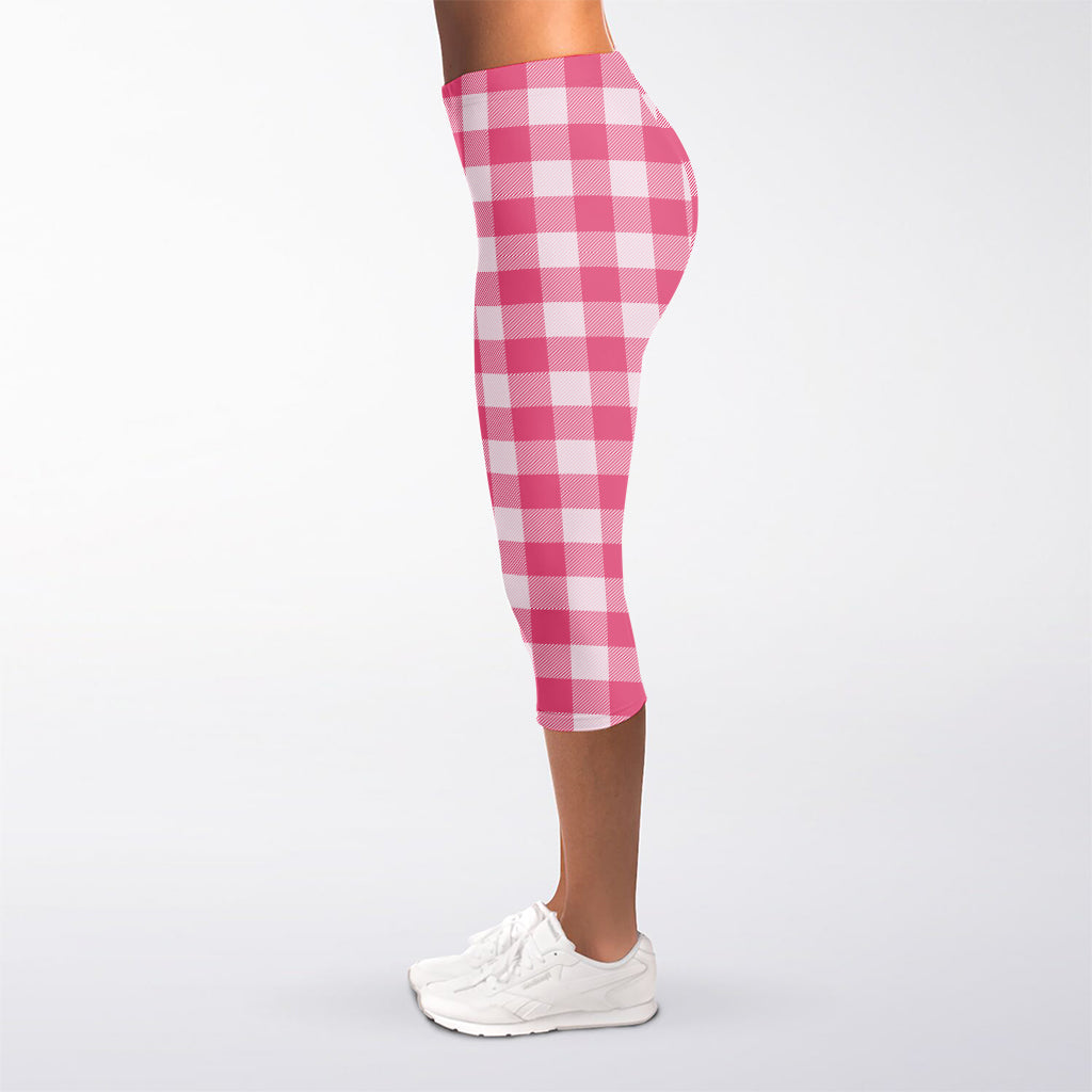 Pink And White Buffalo Check Print Women's Capri Leggings