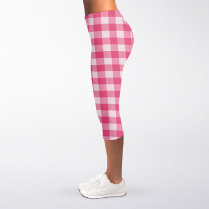 Pink And White Buffalo Check Print Women's Capri Leggings