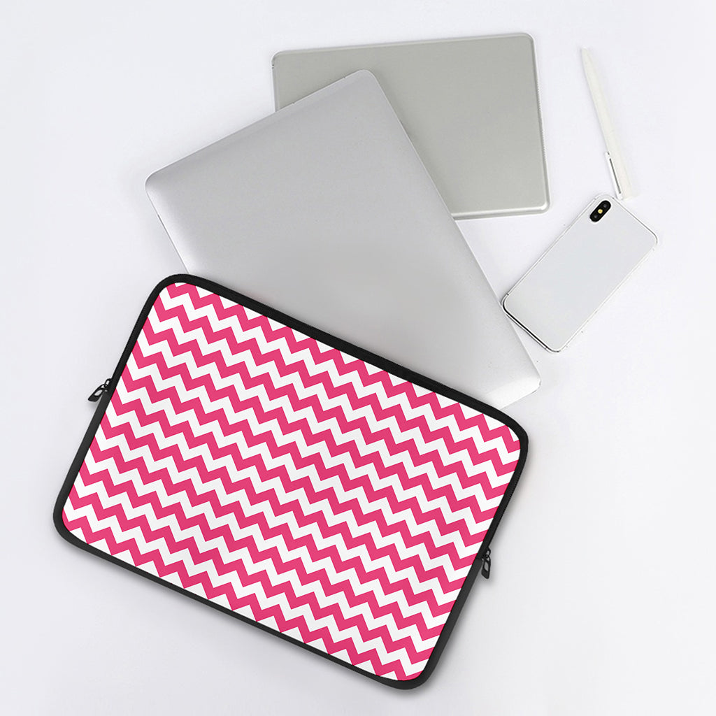 Pink And White Chevron Pattern Print Laptop Sleeve