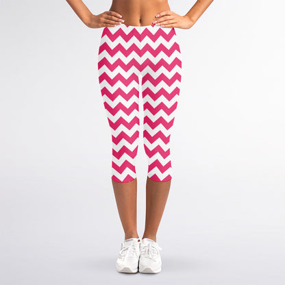 Pink And White Chevron Pattern Print Women's Capri Leggings