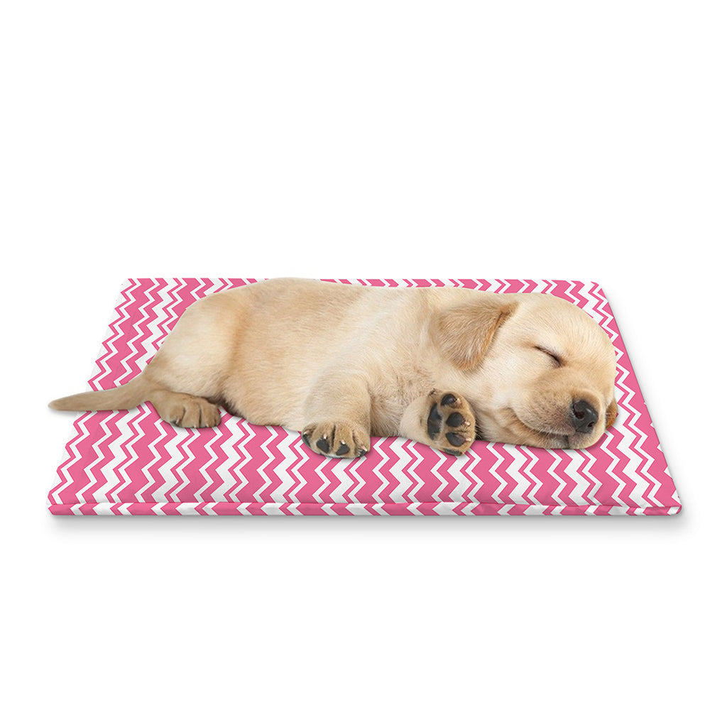 Pink And White Zigzag Pattern Print Pet Cooling Mat Cover