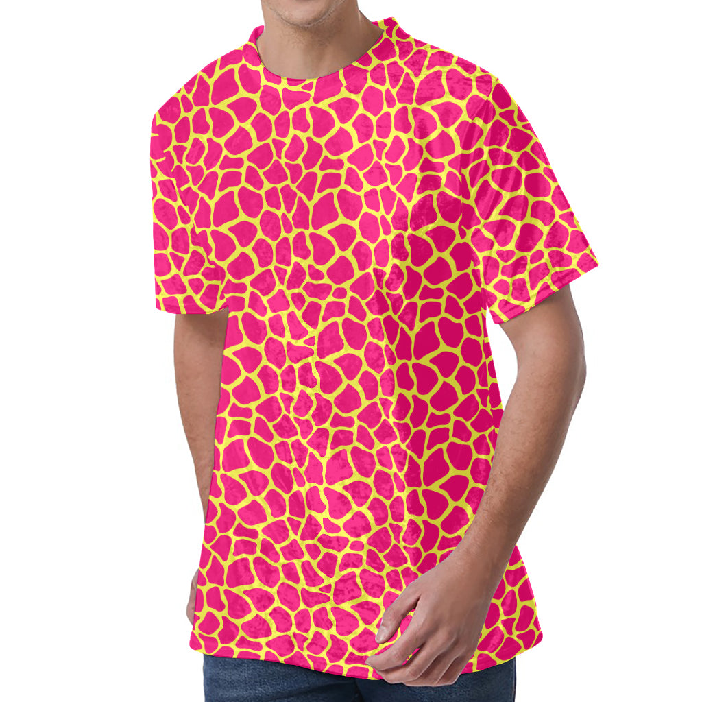 Pink And Yellow Giraffe Pattern Print Men's Velvet T-Shirt