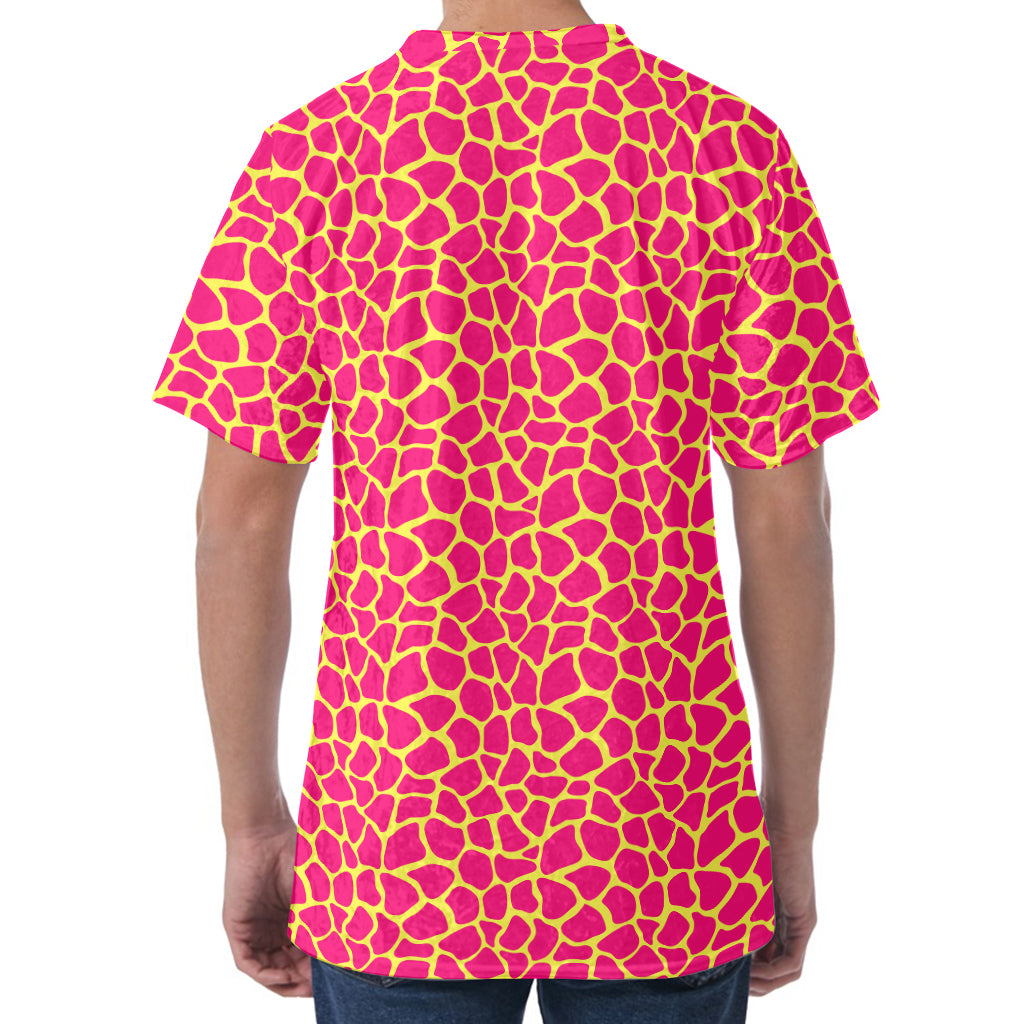 Pink And Yellow Giraffe Pattern Print Men's Velvet T-Shirt