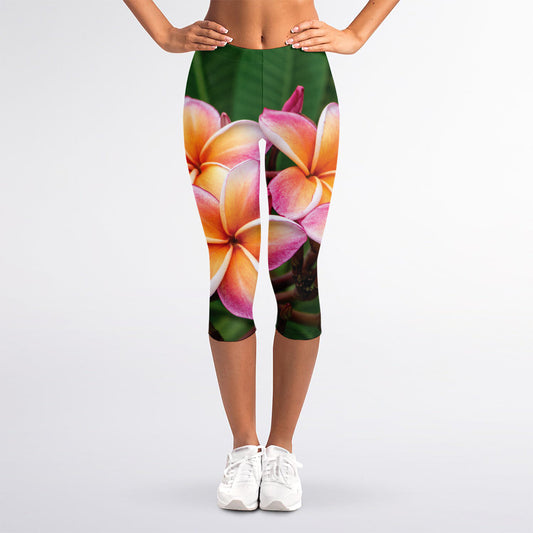 Pink And Yellow Plumeria Flower Print Women's Capri Leggings
