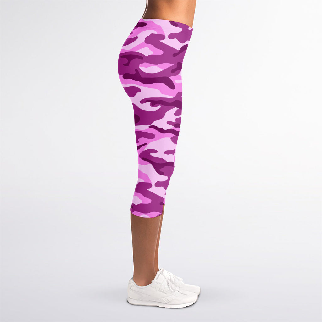 Pink Camouflage Print Women's Capri Leggings