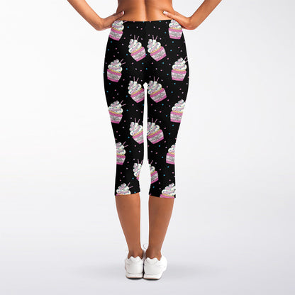 Pink Cupcake Pattern Print Women's Capri Leggings