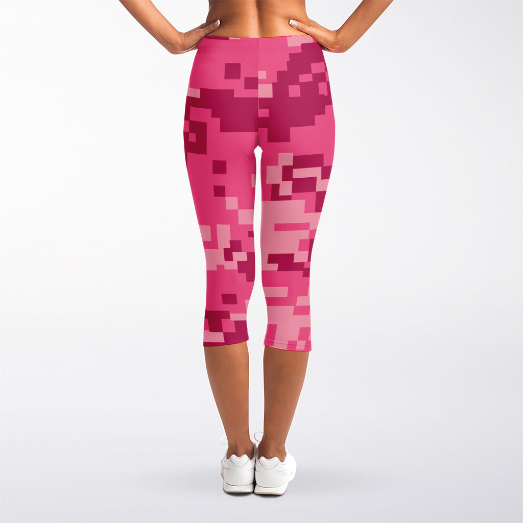 Pink Digital Camo Pattern Print Women's Capri Leggings