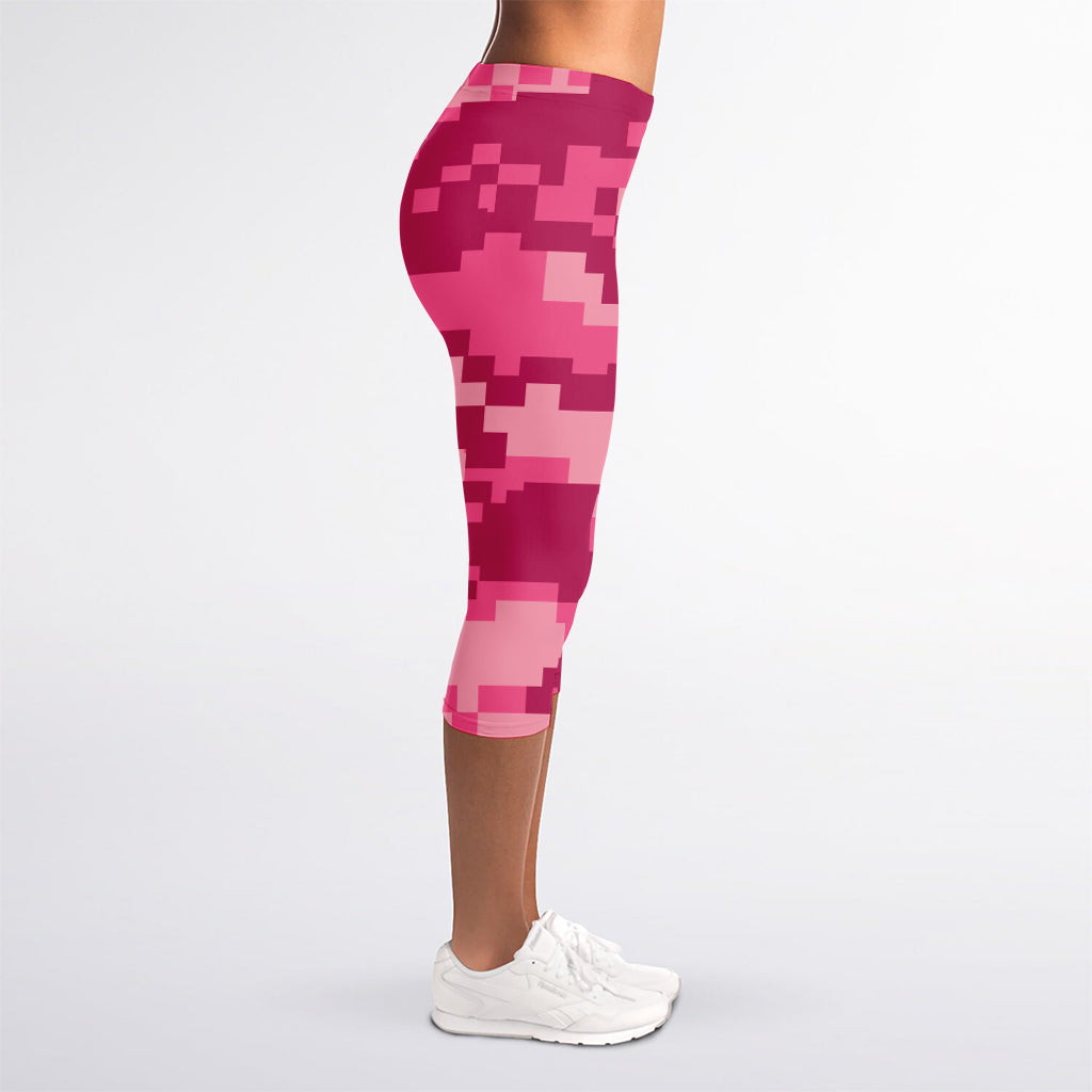 Pink Digital Camo Pattern Print Women's Capri Leggings