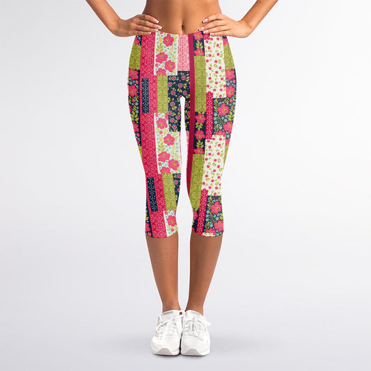 Pink Flower Patchwork Pattern Print Women's Capri Leggings