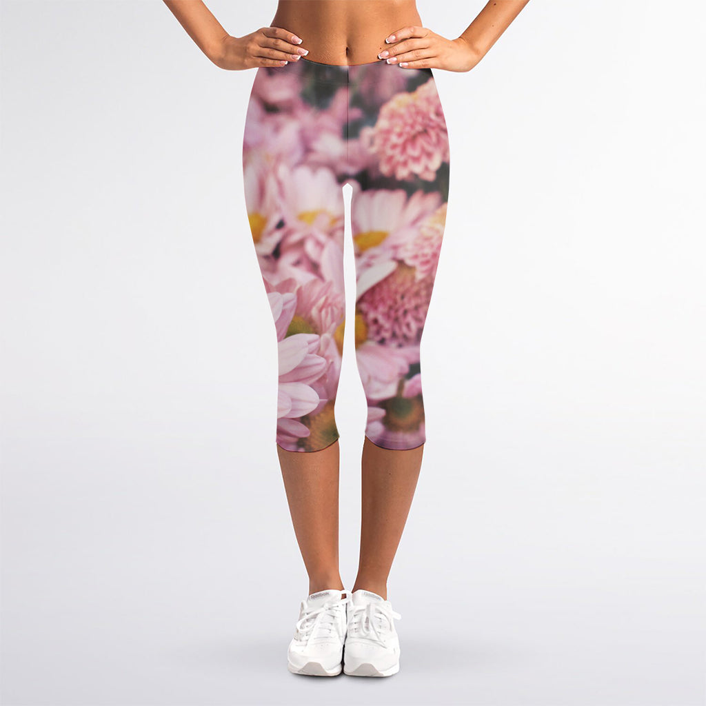 Pink Flowers Print Women's Capri Leggings