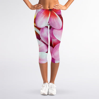 Pink Frangipani Flower Print Women's Capri Leggings