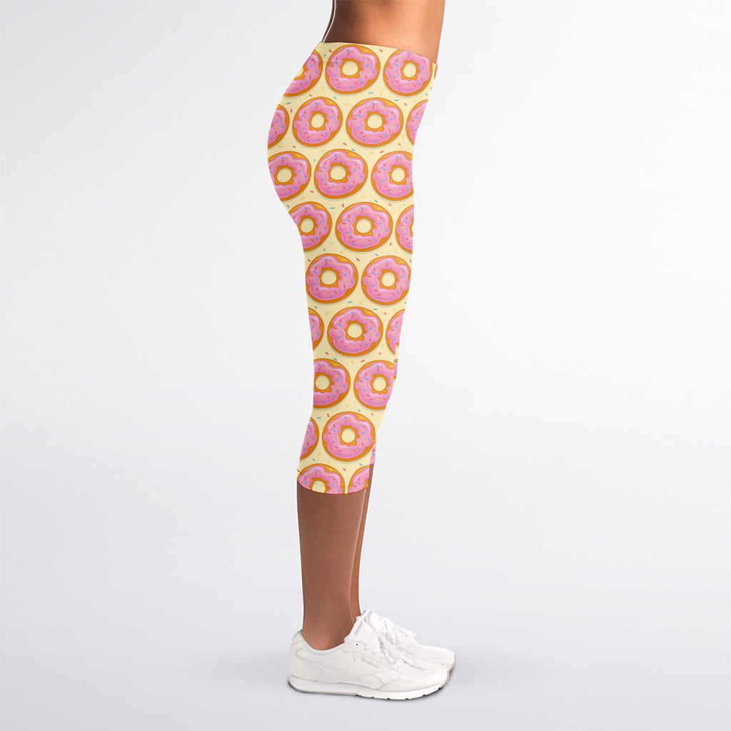 Pink Glazed Donut Pattern Print Women's Capri Leggings