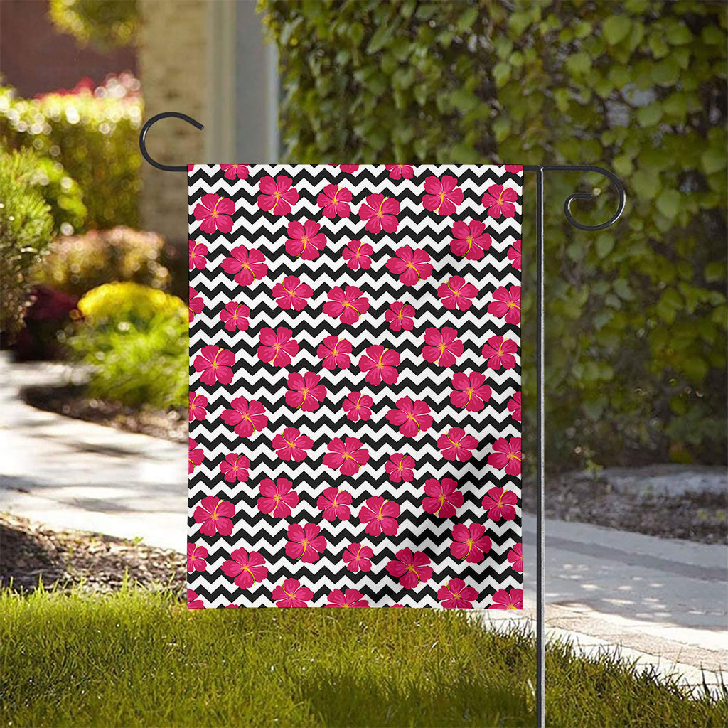 Pink Hibiscus Zigzag Pattern Print House Flag