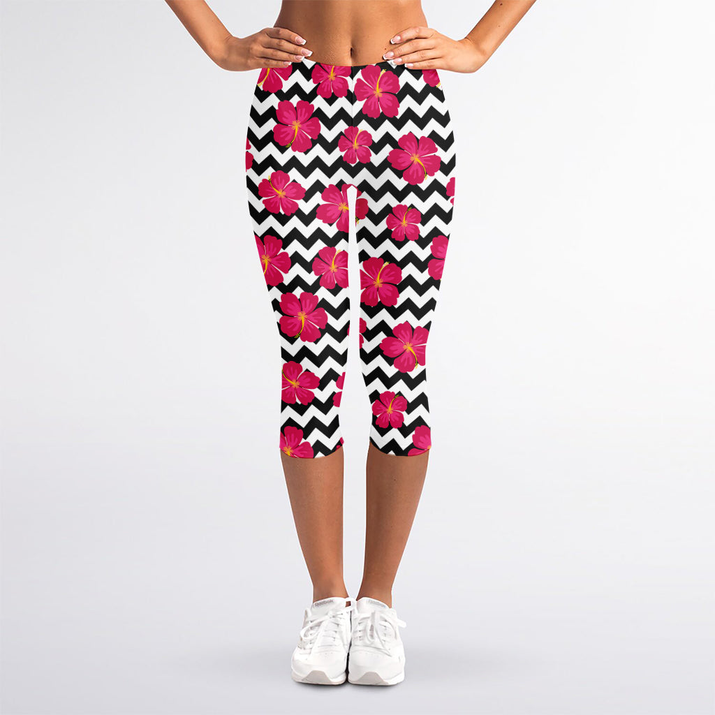 Pink Hibiscus Zigzag Pattern Print Women's Capri Leggings