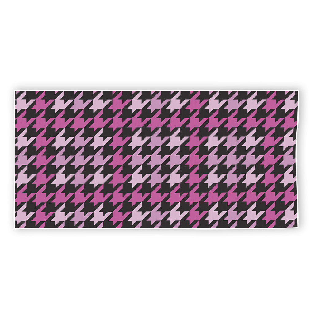 Pink Houndstooth Pattern Print Beach Towel