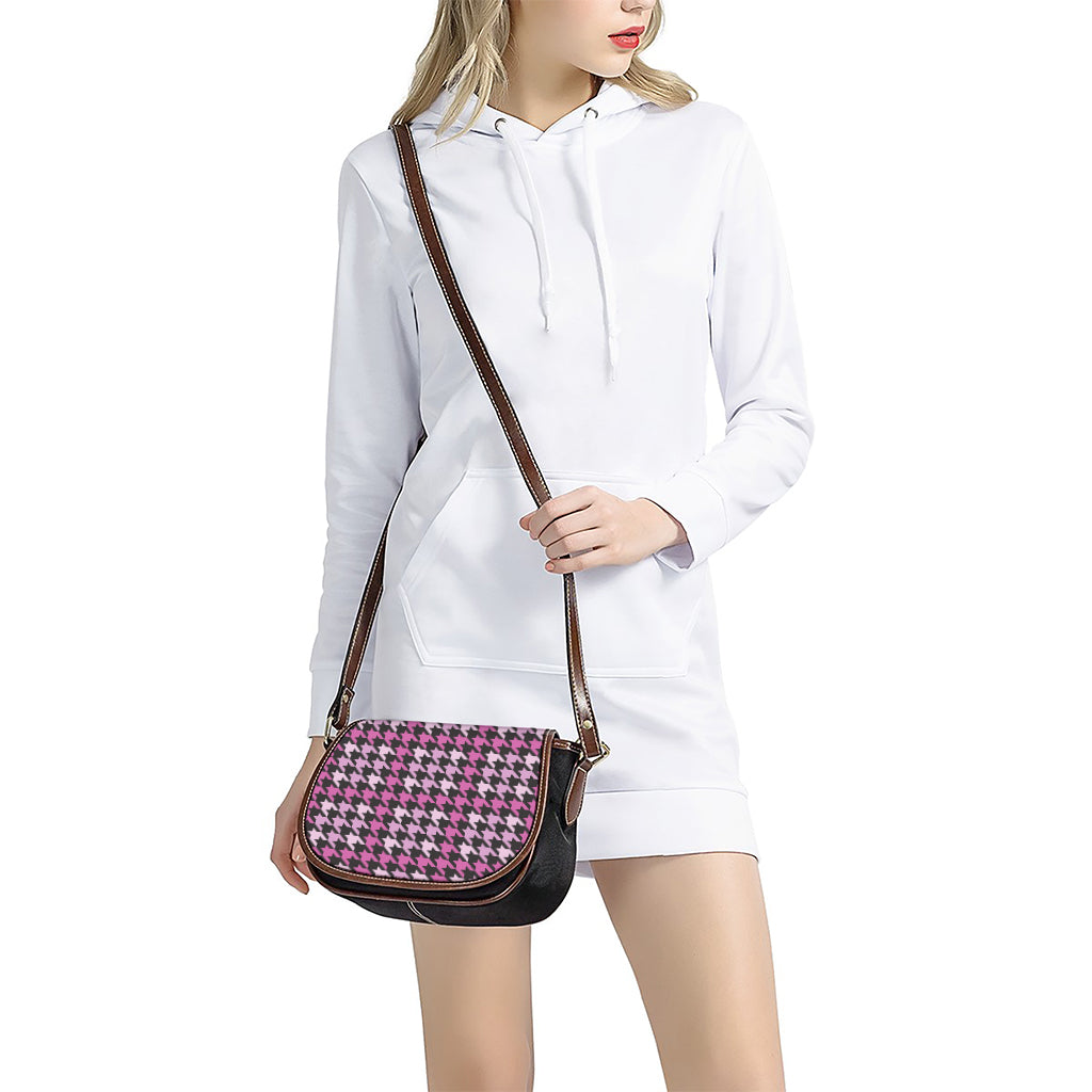 Pink Houndstooth Pattern Print Saddle Bag