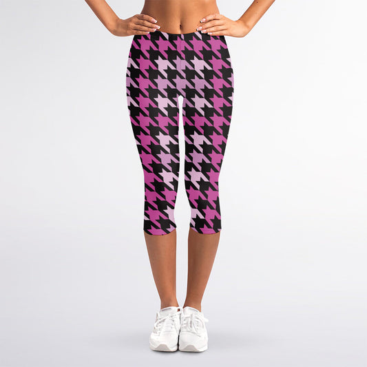 Pink Houndstooth Pattern Print Women's Capri Leggings