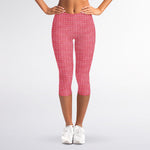 Pink Knitted Pattern Print Women's Capri Leggings