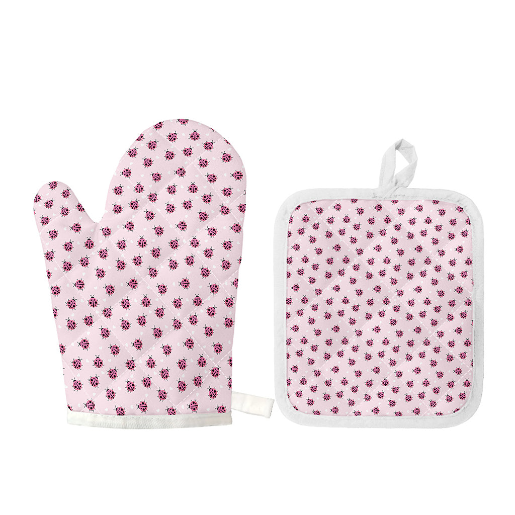 Pink Ladybug Pattern Print Oven Mitt And Pot Holder Set
