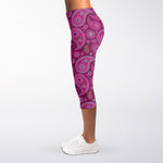 Pink Paisley Pattern Print Women's Capri Leggings