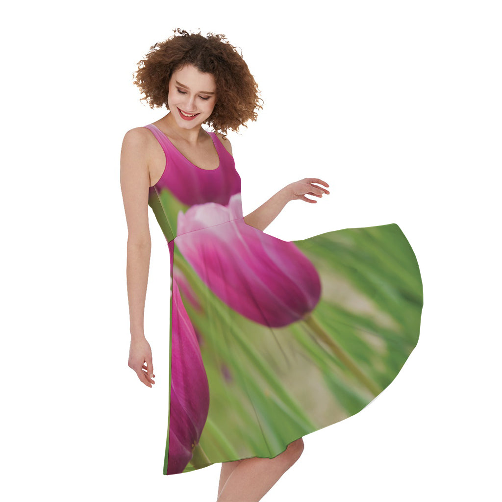 Pink Tulip Print Women's Sleeveless Dress