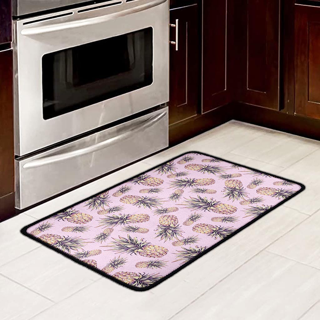 Pink Vintage Pineapple Pattern Print Kitchen Mat